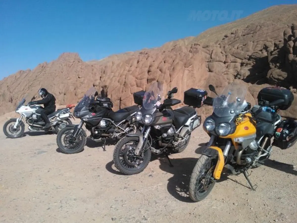 In Marocco col Moto Guzzi Stelvio Club (14)