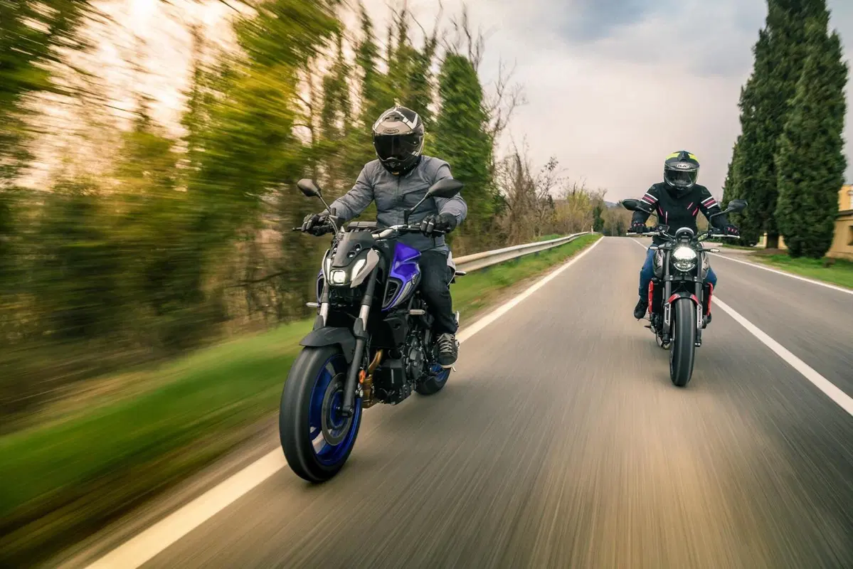 Triumph Trident 660 VS Yamaha MT-07: entry-level? No grazie! (2)