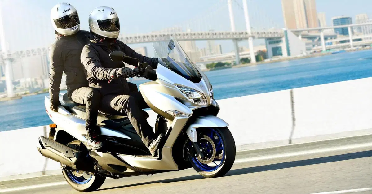 Nuovo Suzuki Burgman 400: l'icona si rinnova