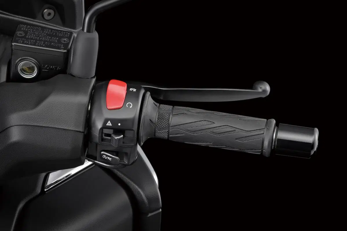 Nuovo Suzuki Burgman 400 Euro 5 (12)