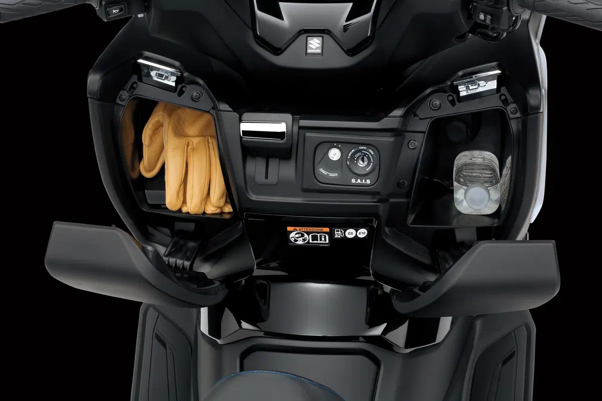 Nuovo Suzuki Burgman 400 Euro 5 (14)