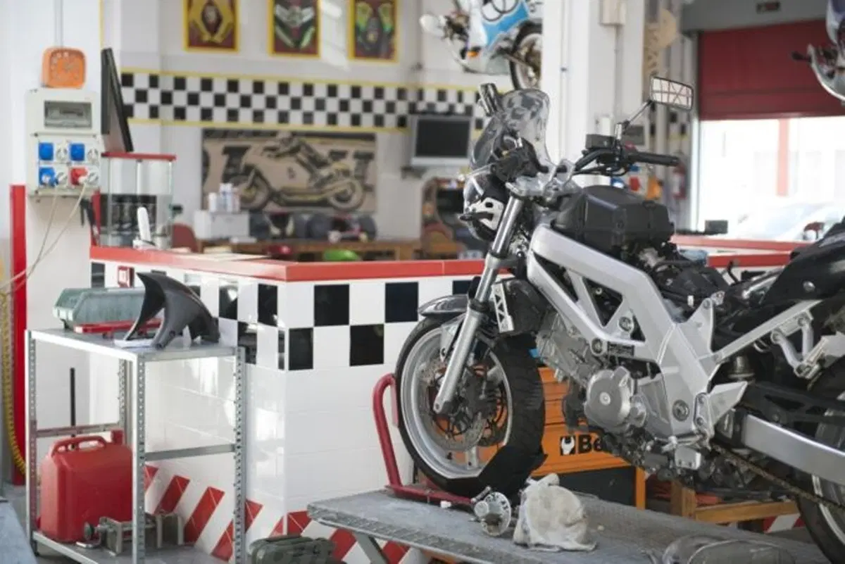 "Ocio a la moto", l'Ace Cafe di Milano? (18)