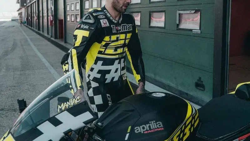 Andrea Iannone tra Twitch e Instagram sceglierebbe ancora la moto: &ldquo;Emozione indescrivibile a Misano" [VIDEO]