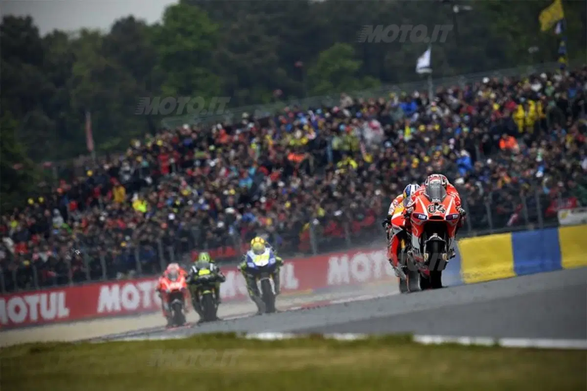 Le foto più spettacolari del GP di Francia