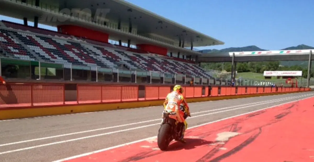 Ducati al Mugello. Valentino Rossi: "Test positivo". Il commento di Preziosi  (9)