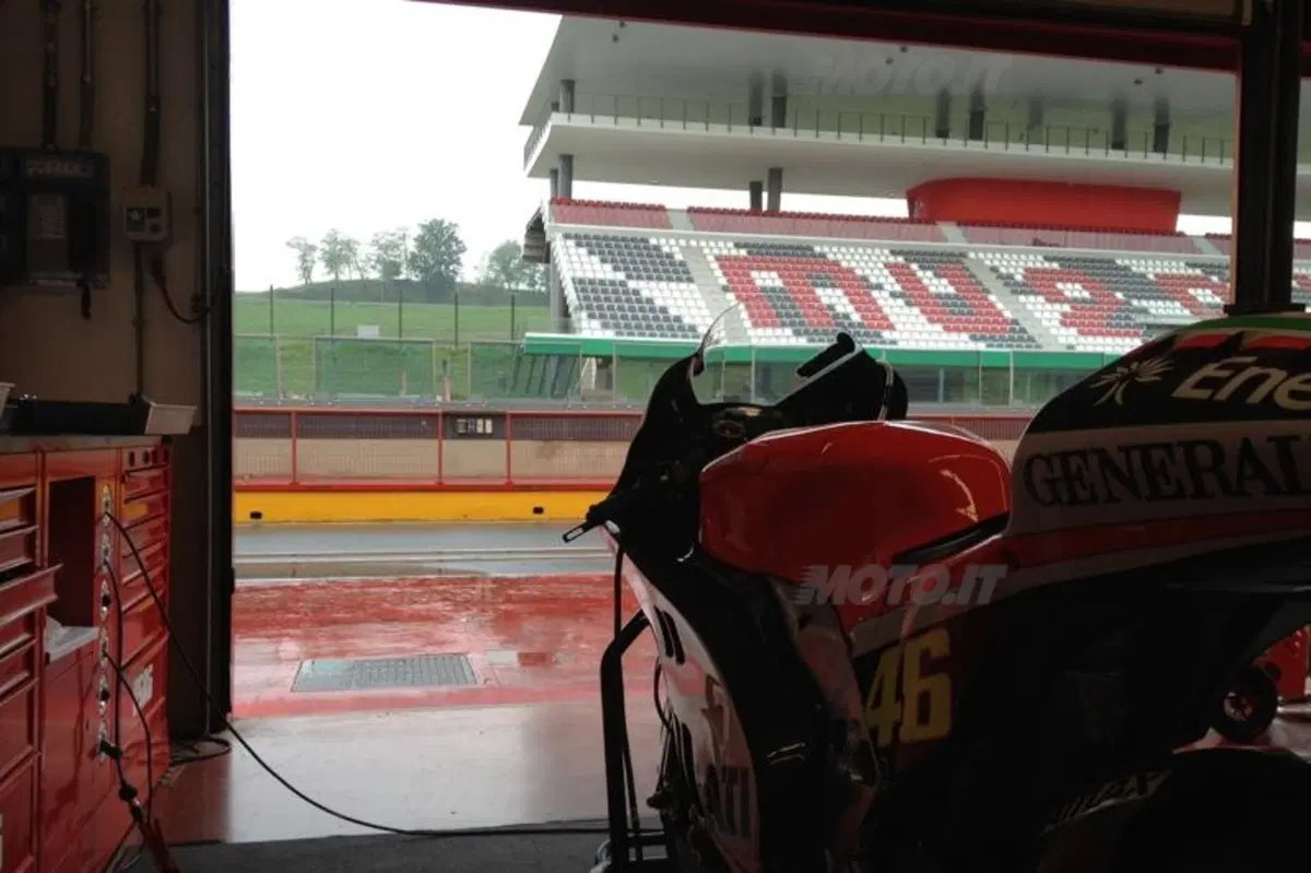 Ducati al Mugello. Valentino Rossi: "Test positivo". Il commento di Preziosi  (14)