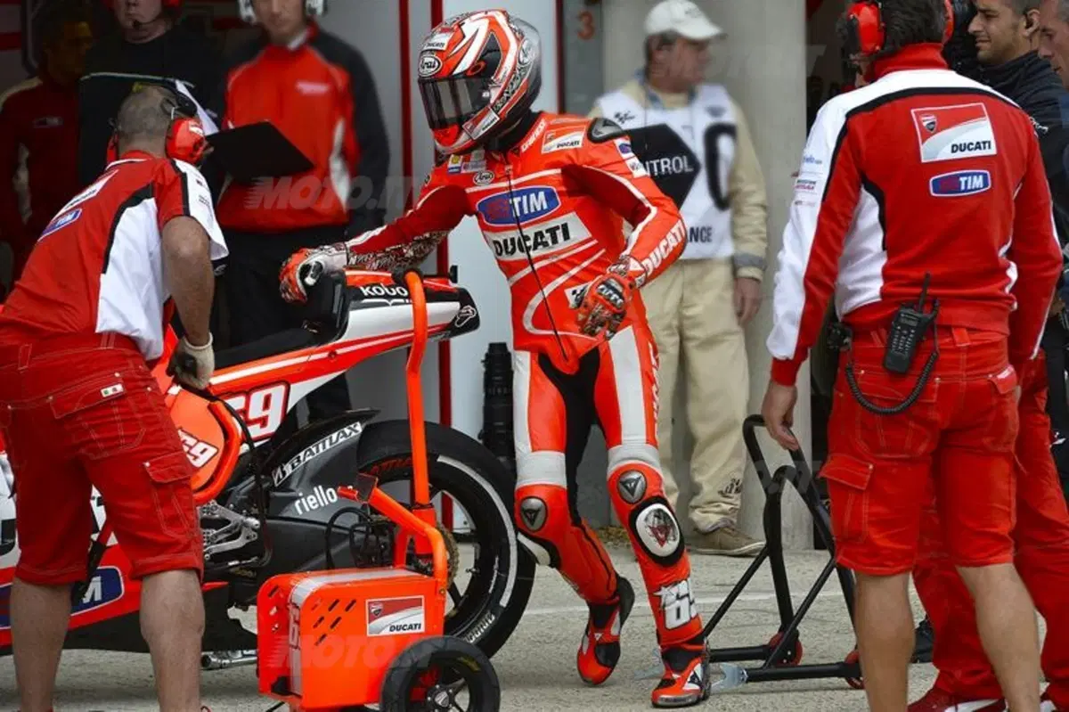 Le foto più spettacolari del GP di Francia (9)