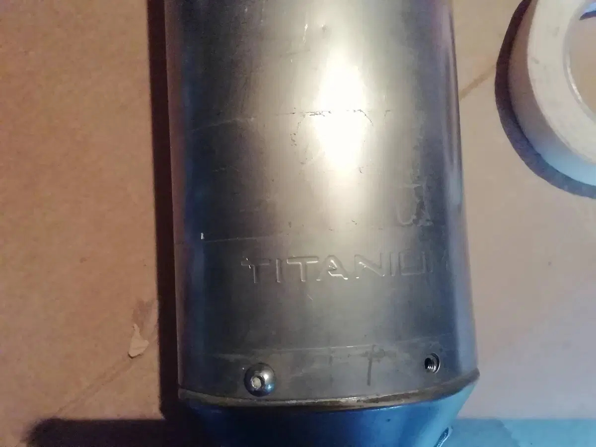 Silenziatore LEOVINCE Titanium SUZUKI RMZ 450 (2)