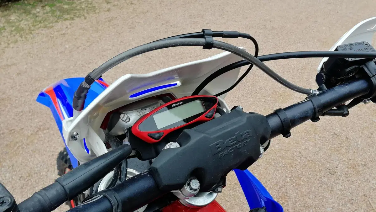 Beta 300: Xtrainer contro RR  Racing 2021. Sfida 2 tempi in famiglia! (8)