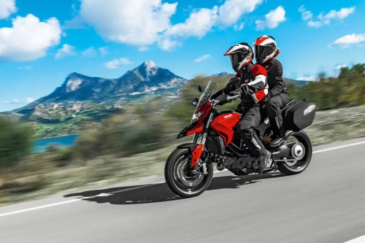 Ducati Hyperstrada 2013, video e prezzo (20)