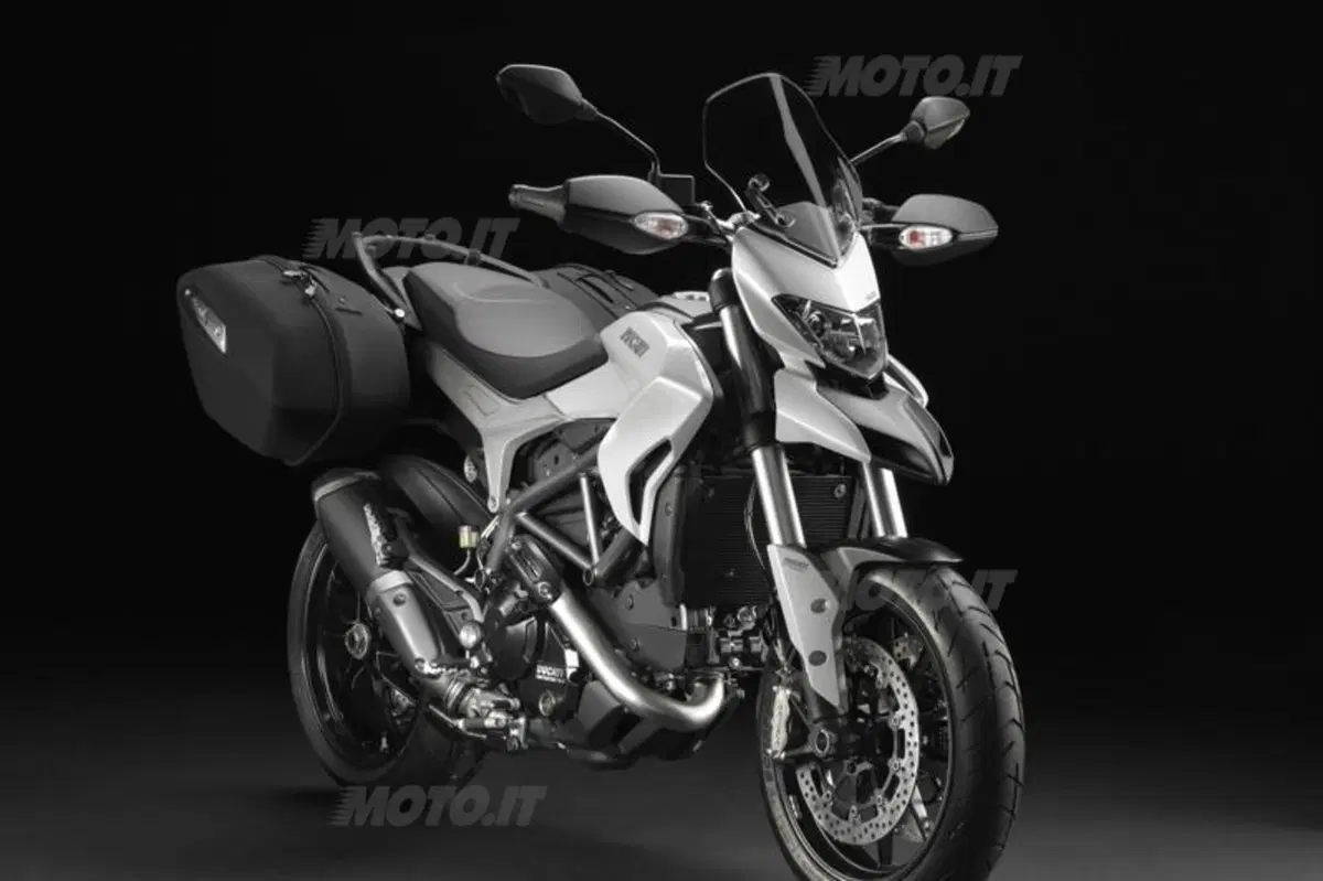 Ducati Hyperstrada 2013, video e prezzo (29)