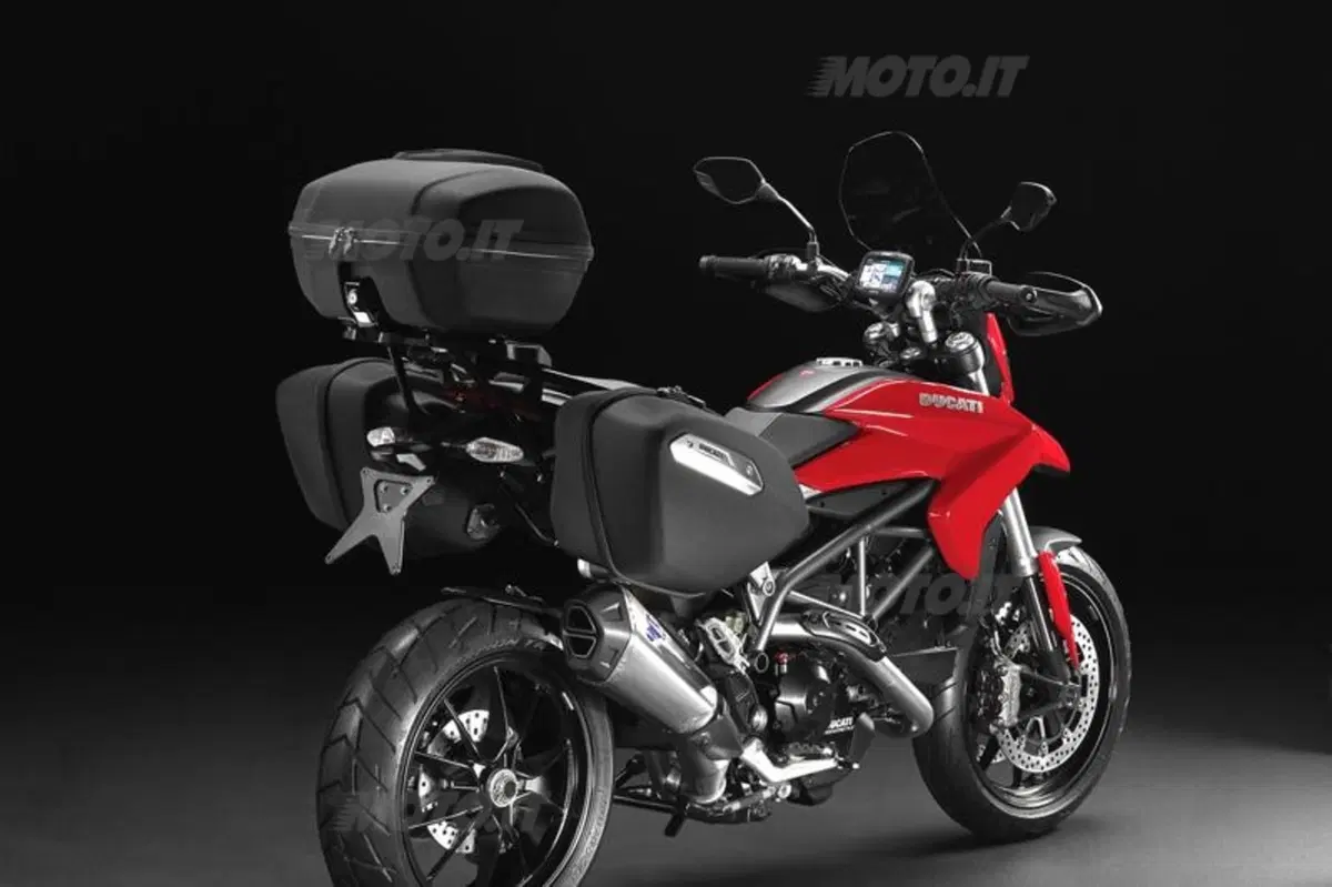 Ducati Hyperstrada 2013, video e prezzo (34)
