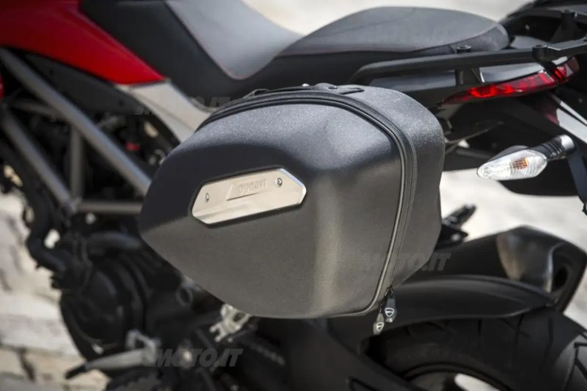 Ducati Hyperstrada 2013, video e prezzo (42)