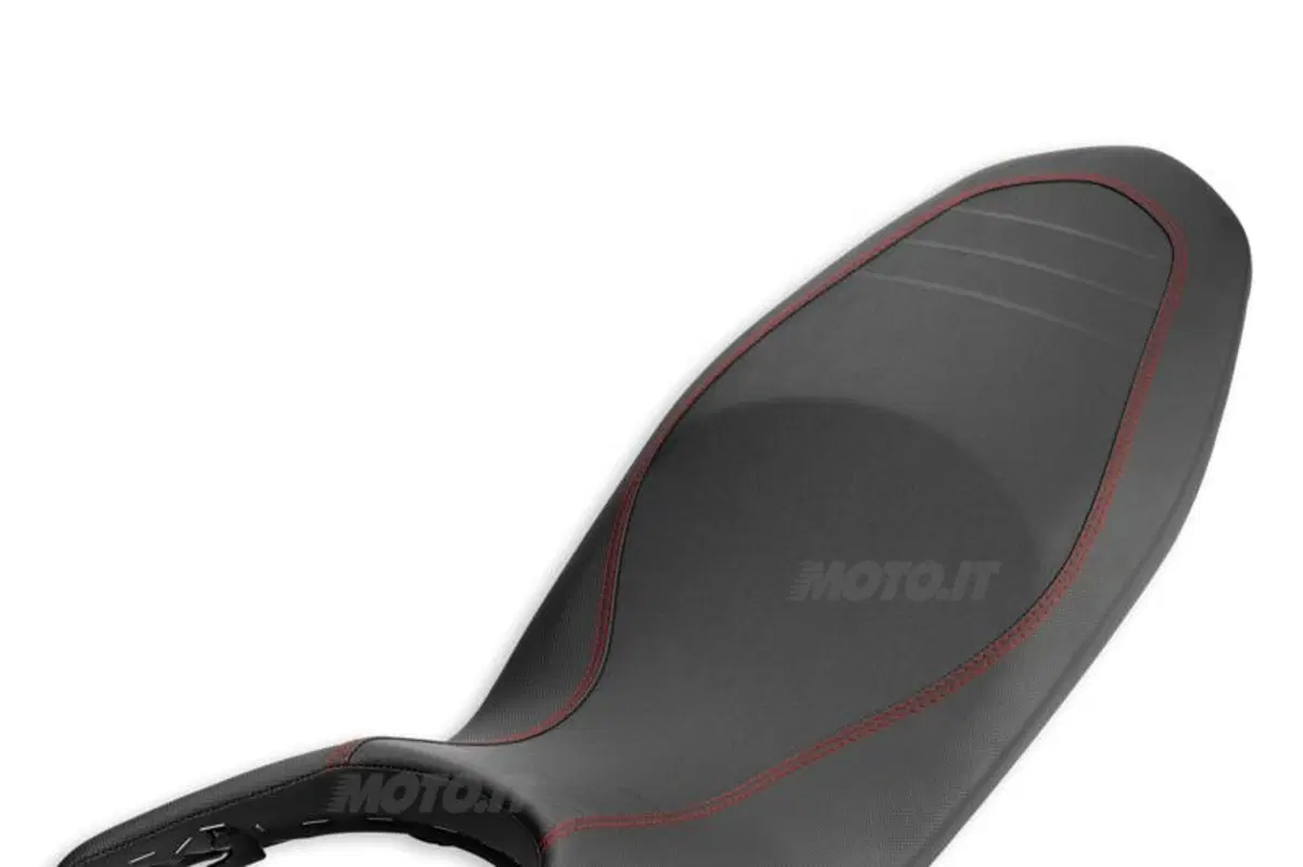 Ducati Hyperstrada 2013, video e prezzo (59)