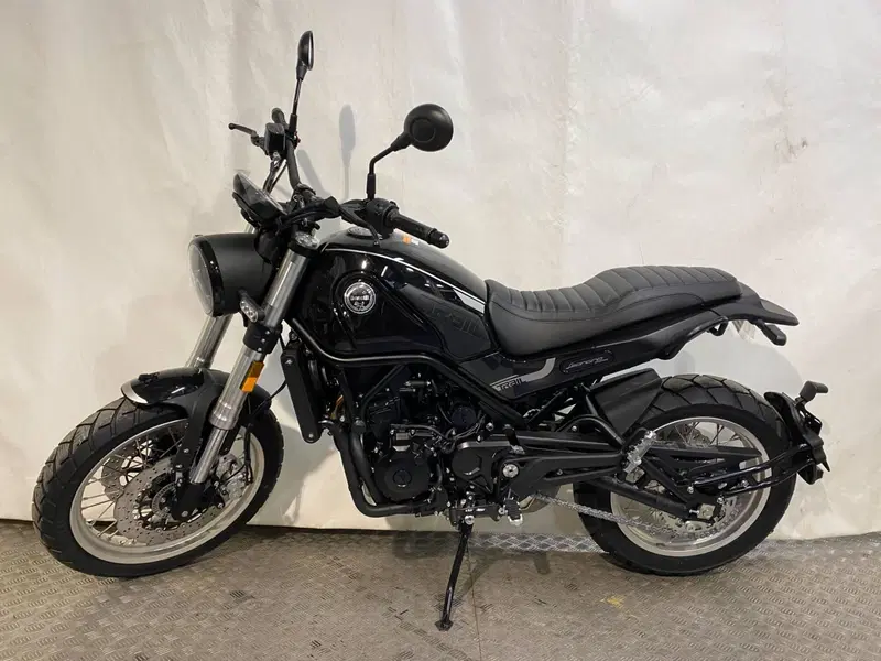 Benelli Leoncino 500 Trail (2021 - 26) (2)