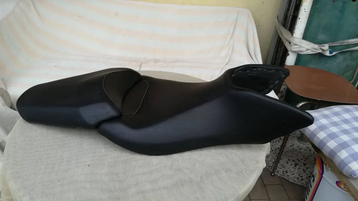 Sella Aprilia Mana 850 (3)