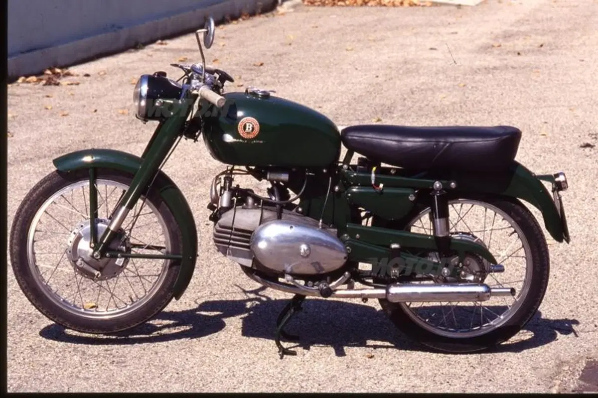 Massimo Clarke: “I bicilindrici italiani a due tempi degli Anni 50”