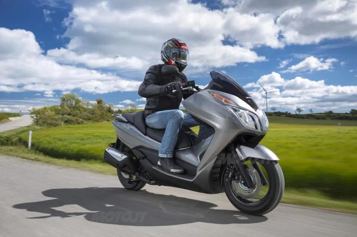 Honda Forza 300 ABS (3)