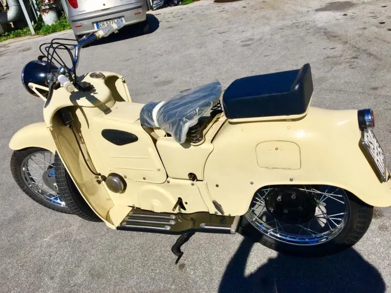 Moto Guzzi Galletto 192 cc  (6)