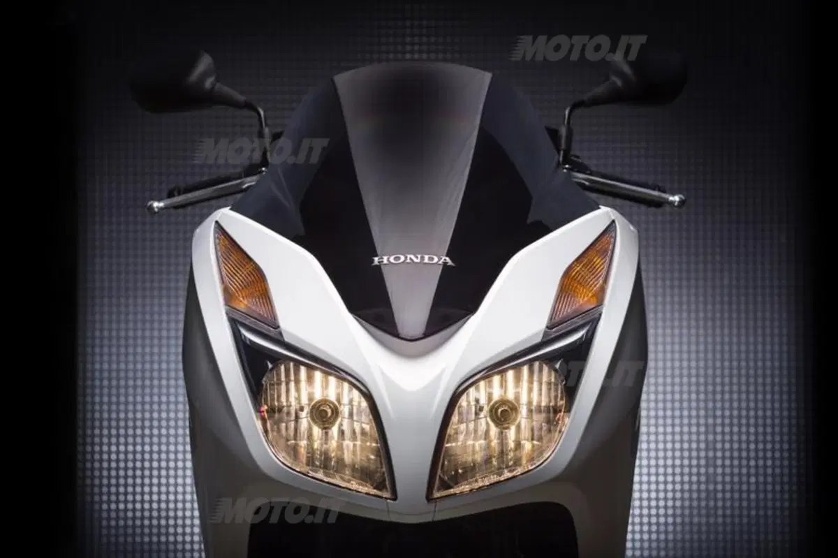 Honda Forza 300 ABS (26)