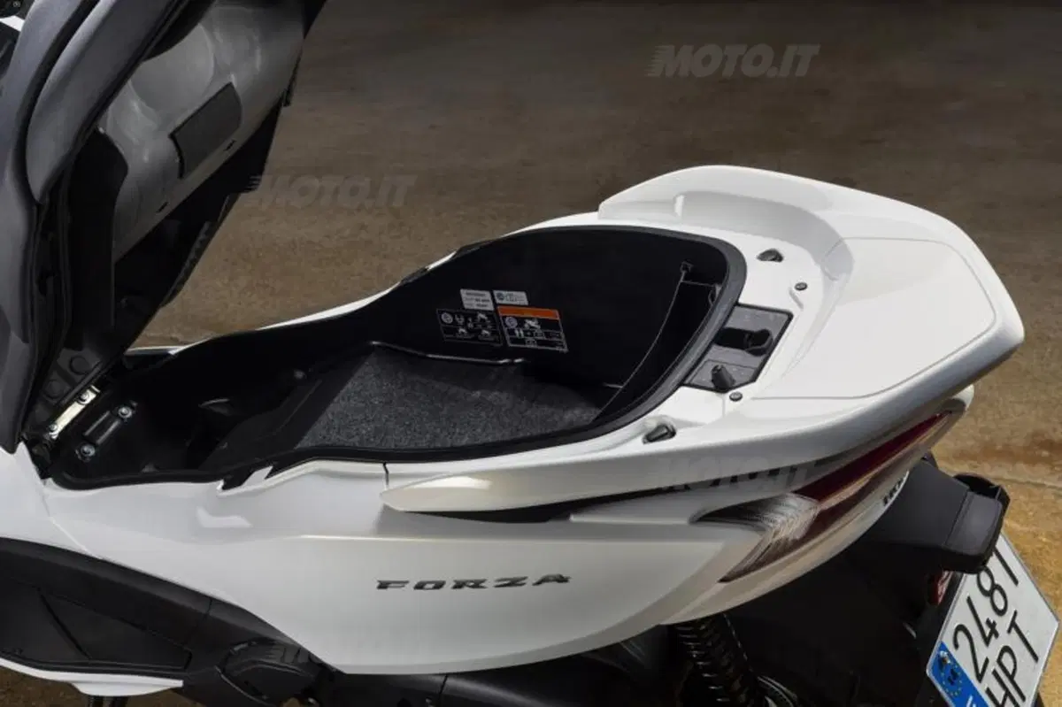 Honda Forza 300 ABS (30)