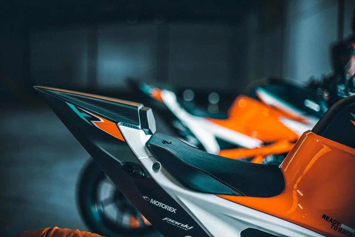 Nuova KTM 1290 Super Duke RR. Dati e immagini definitive (2)