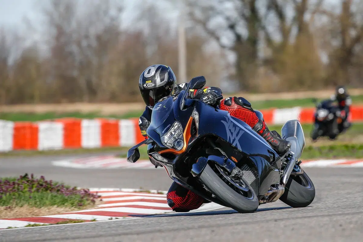 Suzuki Hayabusa: il Falco vola ancora (4)