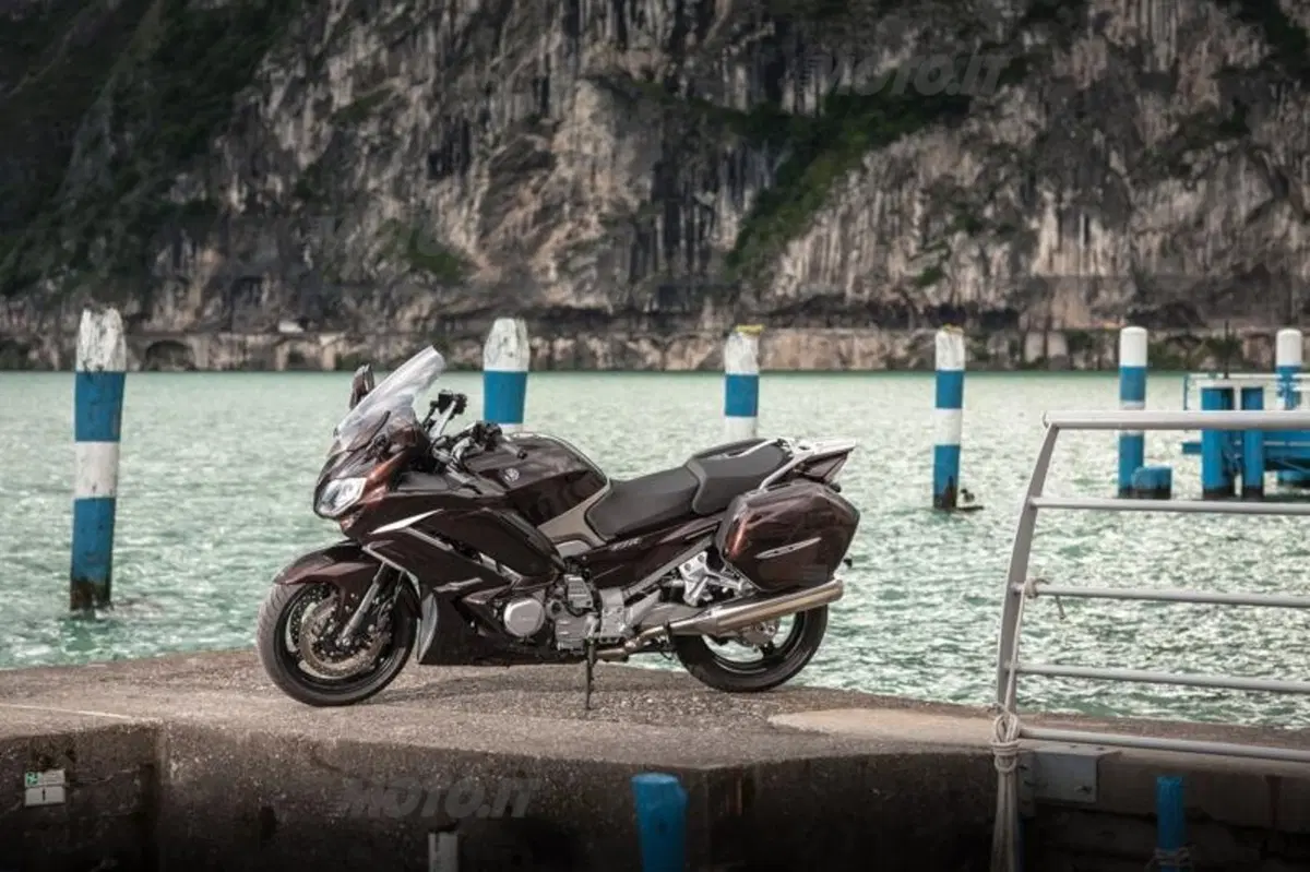 Yamaha FJR 1300 AS (15)