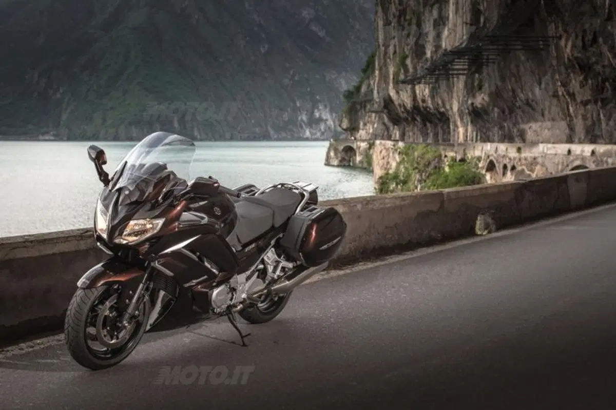 Yamaha FJR 1300 AS (16)
