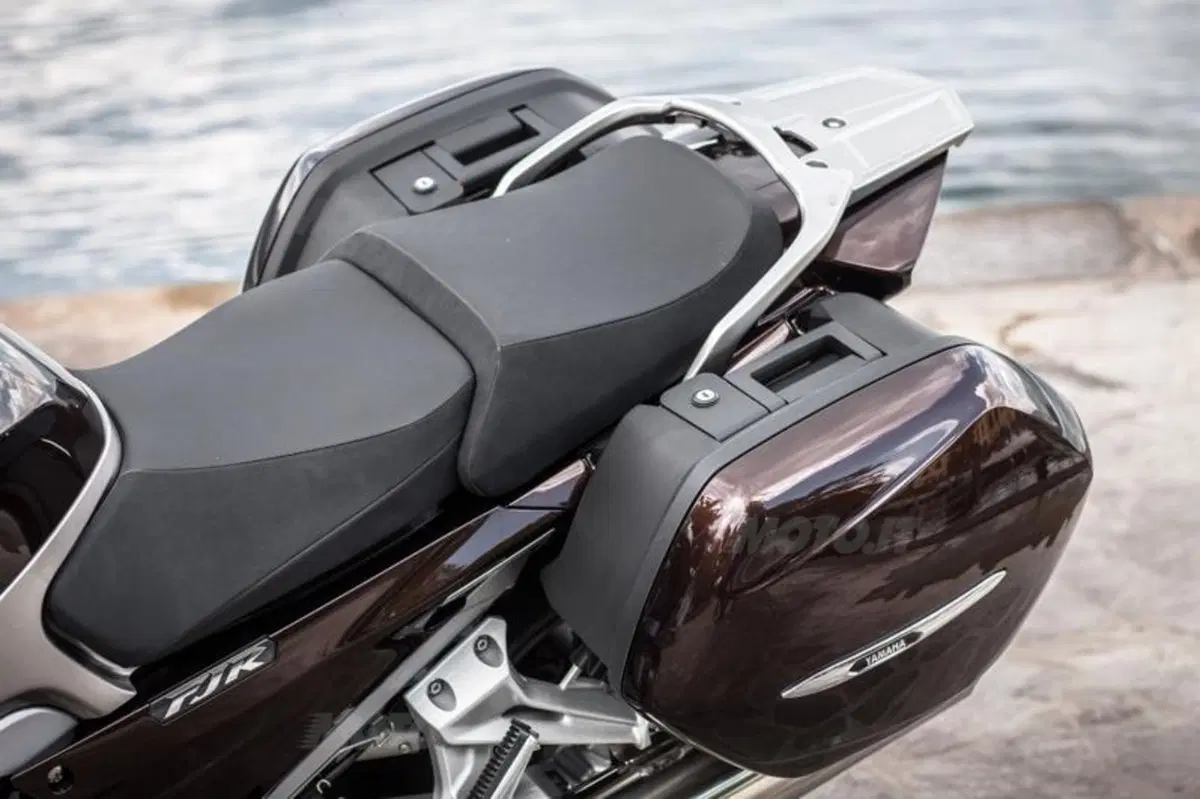 Yamaha FJR 1300 AS (23)