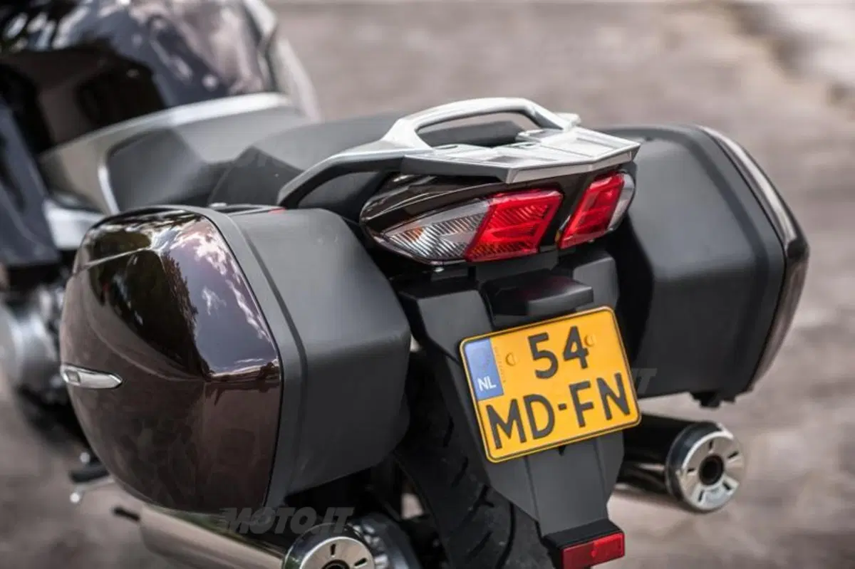 Yamaha FJR 1300 AS (31)