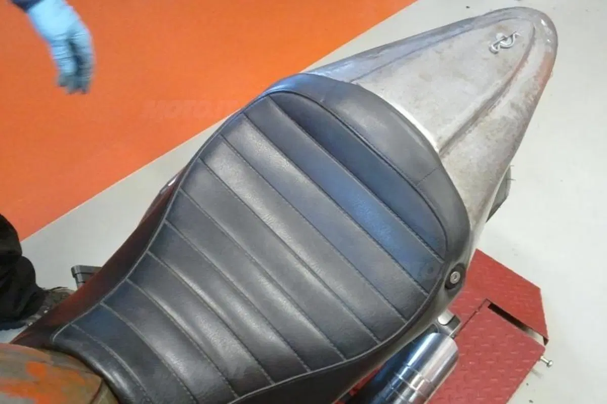 DNA Moto, una Benelli Tre-K Made in Firenze (6)