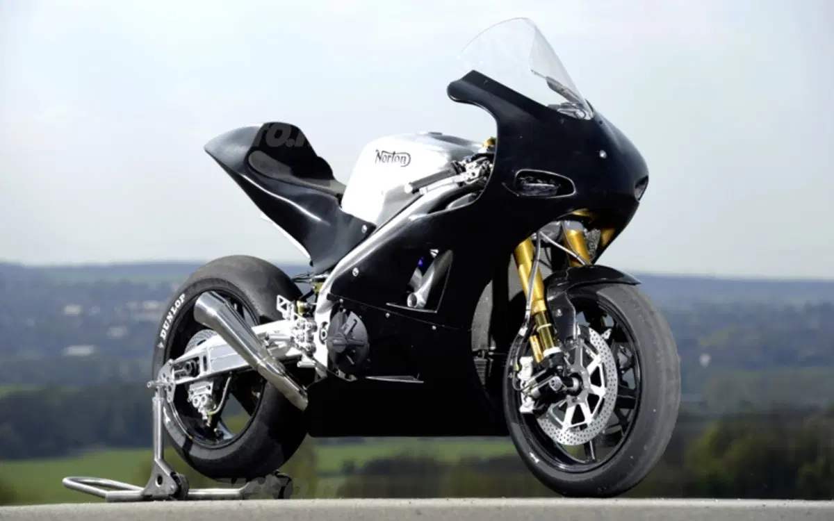 Norton, la nuova NRV4 al TT 2013