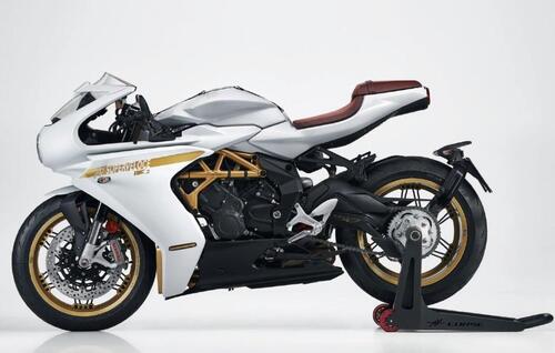 MV Agusta Superveloce 800 m.y. 2021. Due versioni evolute. Dati e prezzi (5)