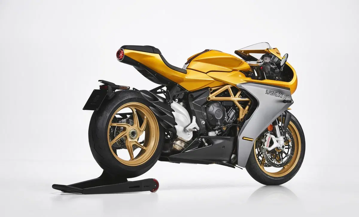MV Agusta Superveloce 800 Superveloce 800 (2021 - 25) (3)