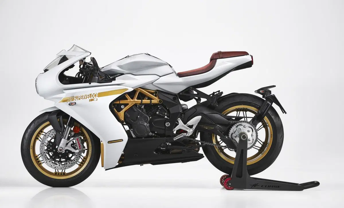 MV Agusta Superveloce 800 Superveloce 800 S (2021 - 25) (5)