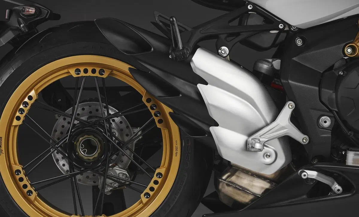 MV Agusta Superveloce 800 Superveloce 800 S (2021 - 25) (16)