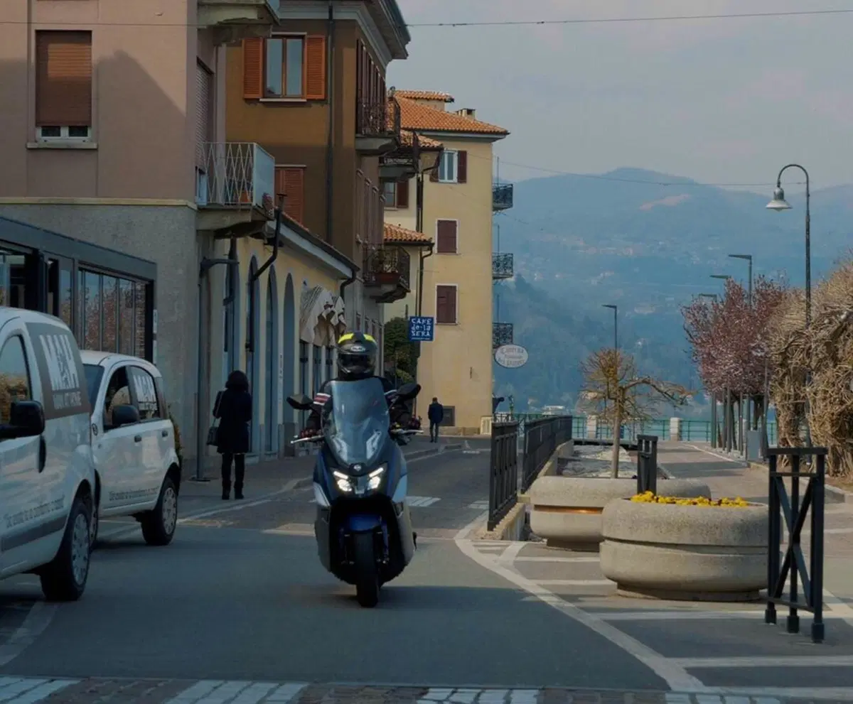 SYM Maxsym 400 TEST: lo sport GT si rinnova (4)