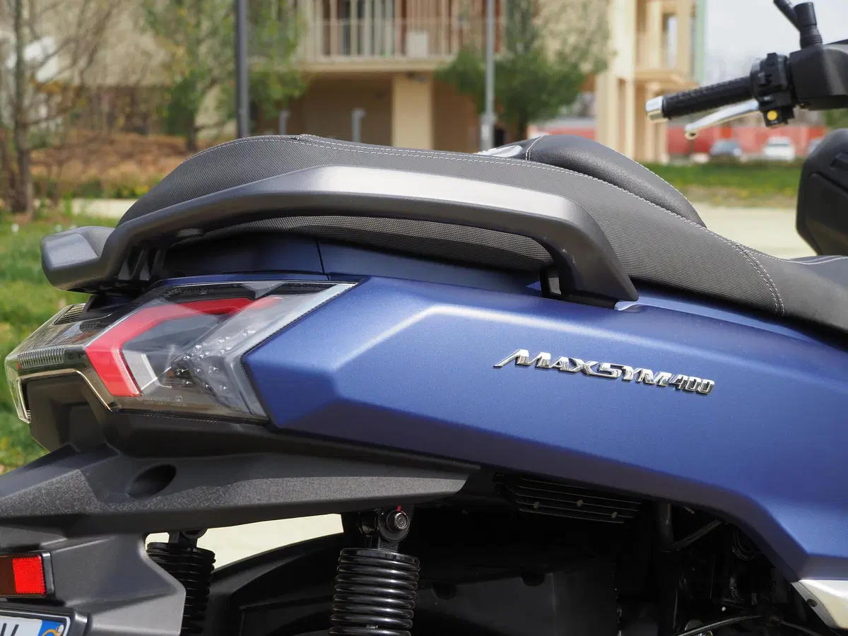 SYM Maxsym 400 TEST: lo sport GT si rinnova (29)