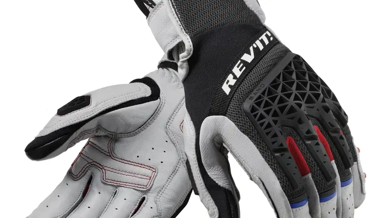 REV'IT! presenta i guanti Sand 4 e Sand 4 H20