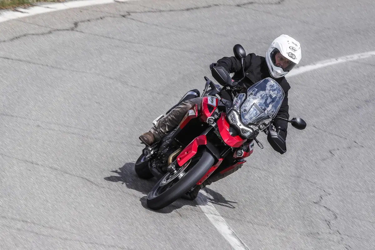 Triumph Tiger 850 Sport vs 900 Rally e GT: super TEST 2021 per le tigri inglesi (26)