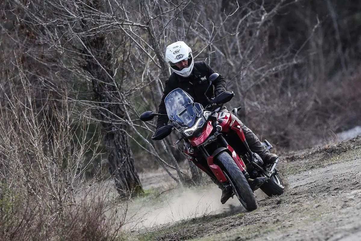 Triumph Tiger 850 Sport vs 900 Rally e GT: super TEST 2021 per le tigri inglesi (29)