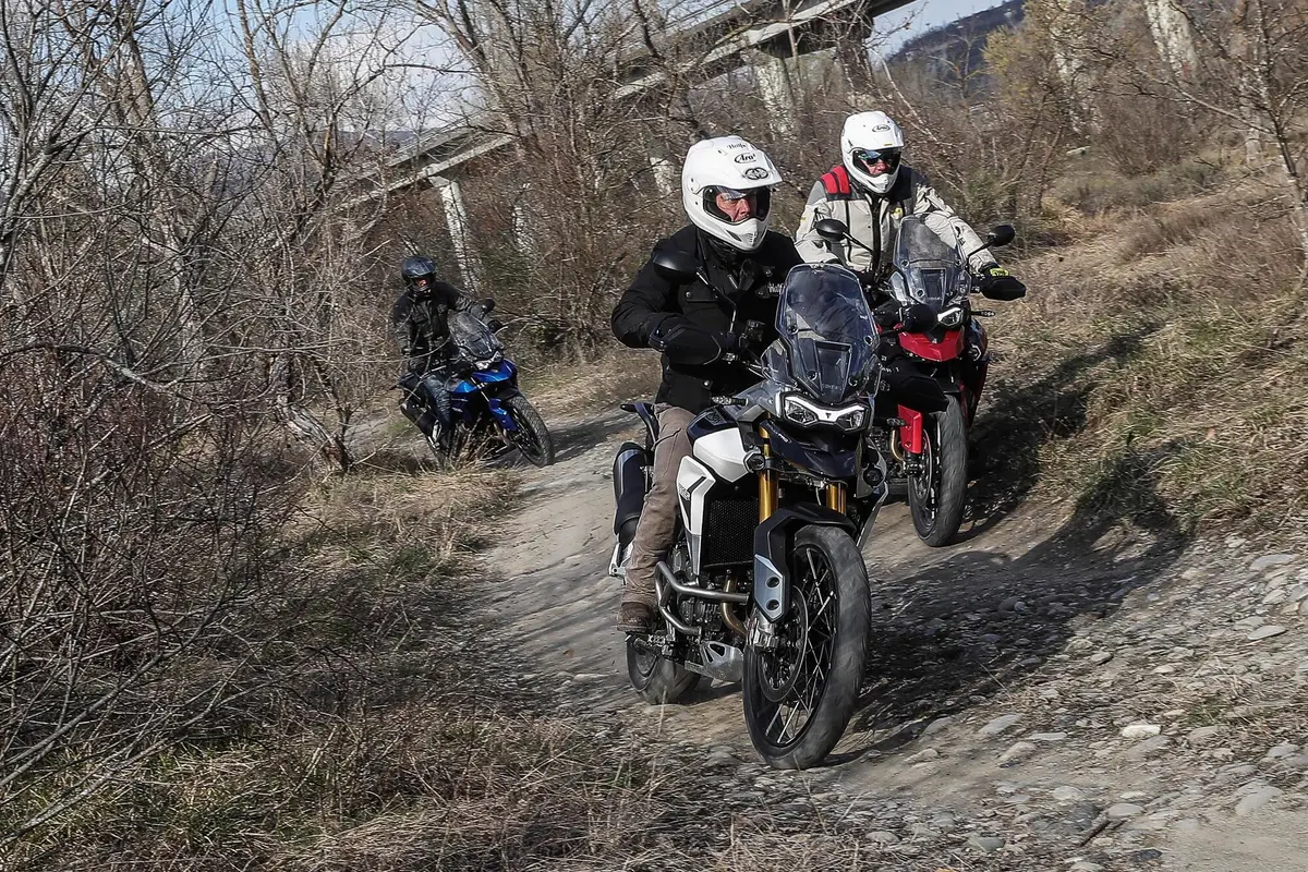 Triumph Tiger 850 Sport vs 900 Rally e GT: super TEST 2021 per le tigri inglesi (3)