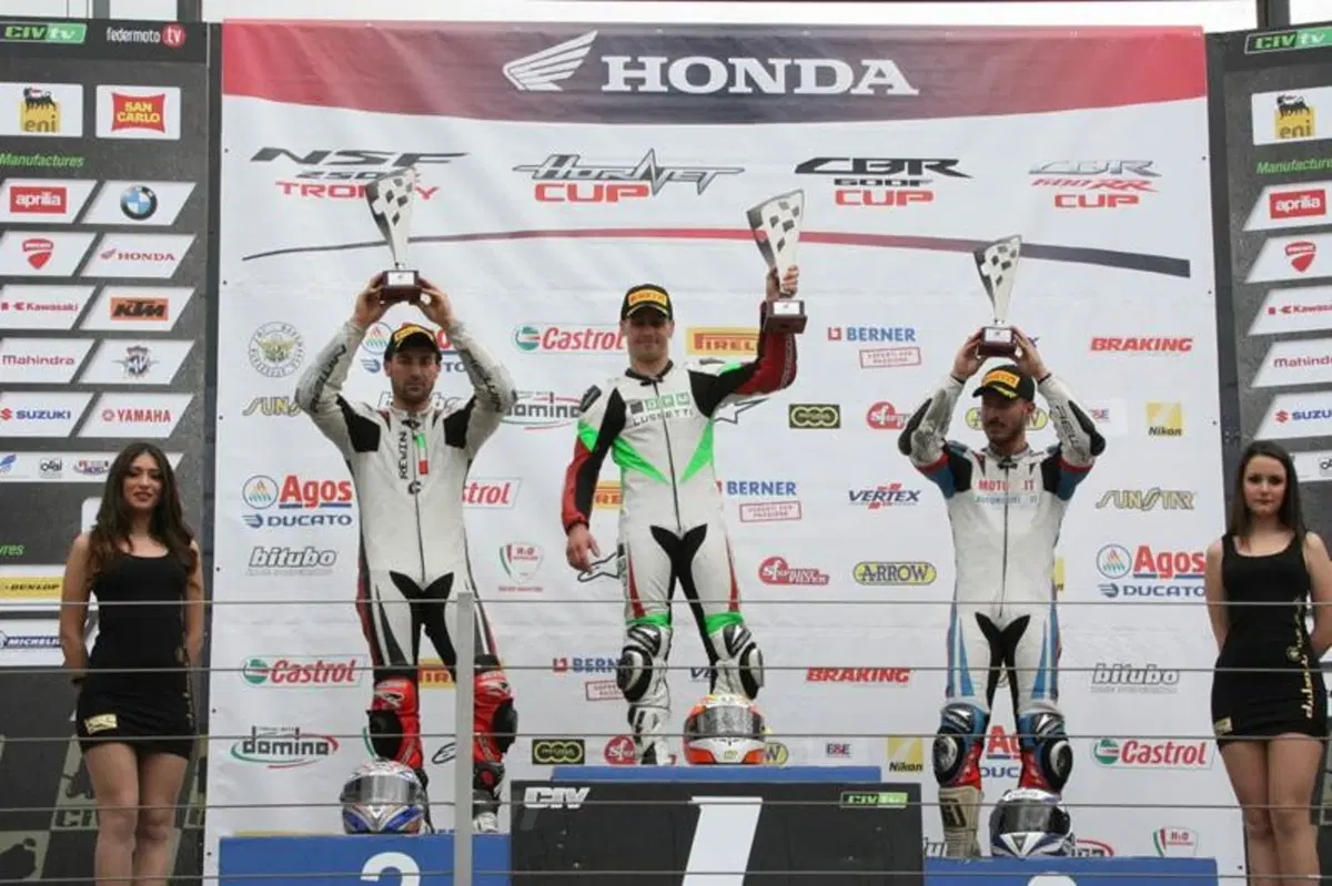 Trofei Honda. Domenica di pioggia a Vallelunga (7)