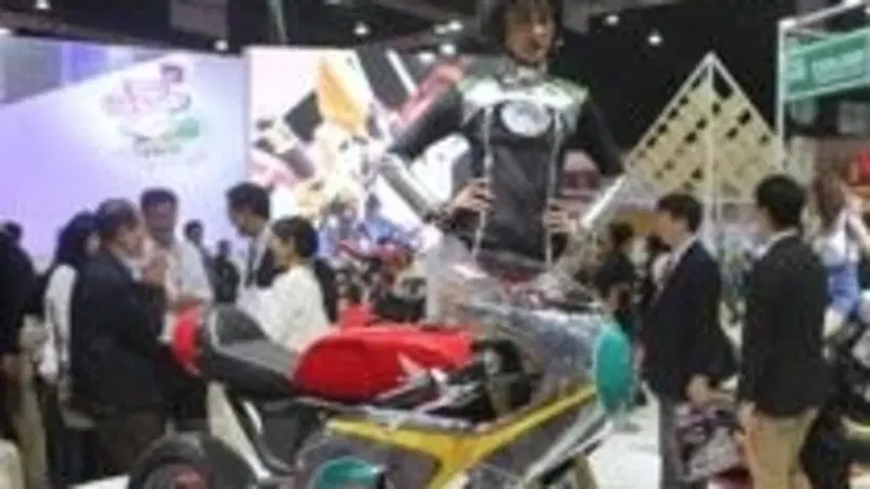 Bangkok Motor Show: Honda Zoomer X California ed RC-X Mini Vintage Racer
