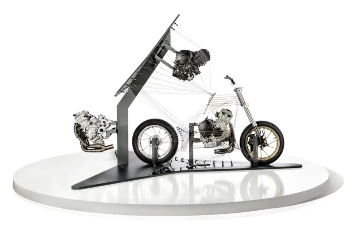 Nuova Yamaha in arrivo. A tre cilindri? (5)