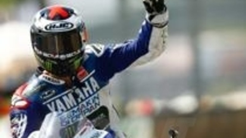 Lorenzo vince il GP del Mugello