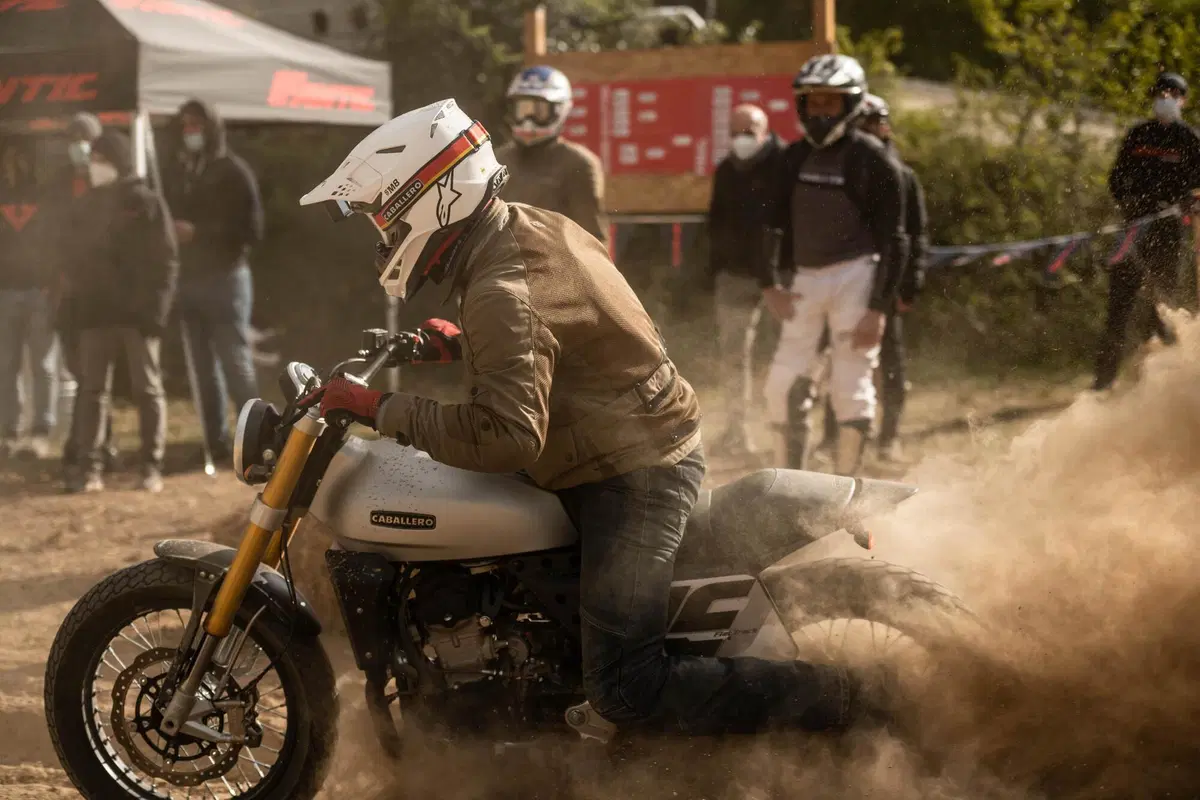 Fantic Motor Caballero 500 TEST: come va la versione euro 5 2021 (8)
