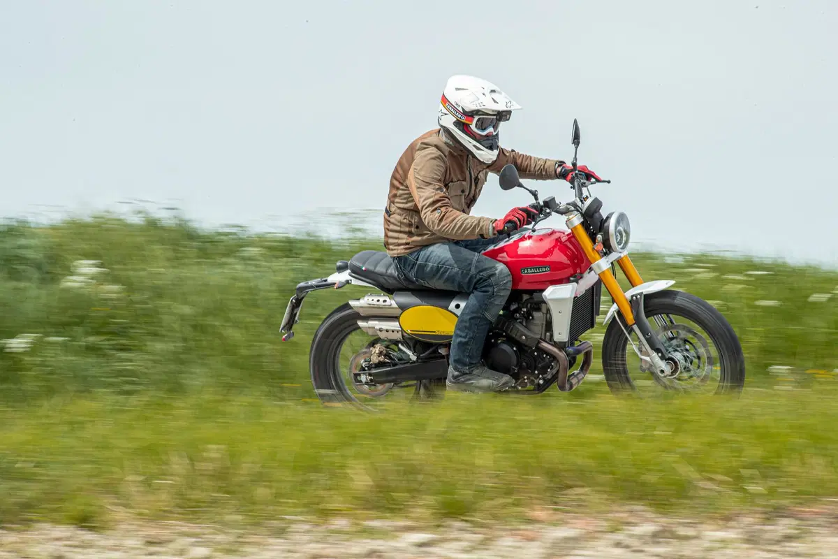 Fantic Motor Caballero 500 TEST: come va la versione euro 5 2021 (5)