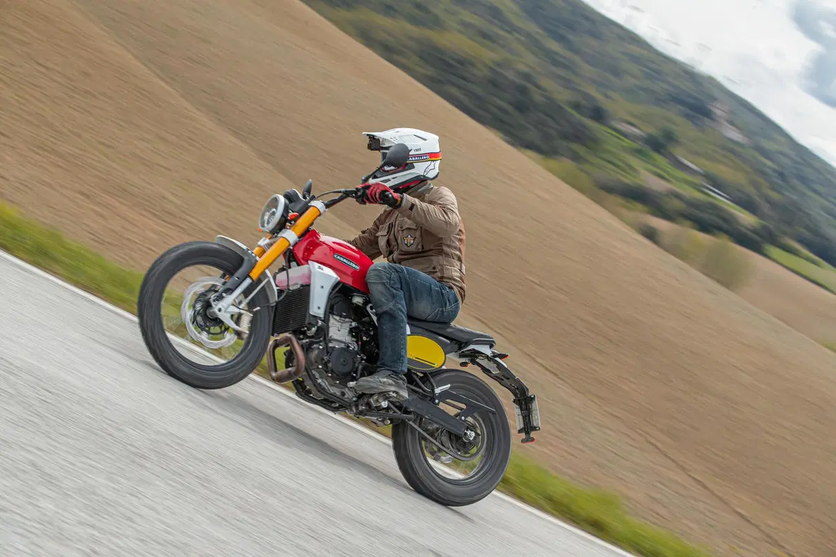 Fantic Motor Caballero 500 TEST: come va la versione euro 5 2021 (15)